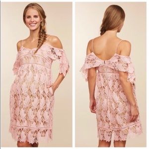 Cold shoulder lace maternity dress in pink